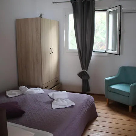 Bettina 2nd Floor