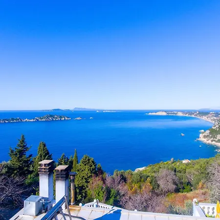 Bettina 2nd Floor Afión