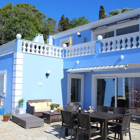 Bettina 2nd Floor Afión