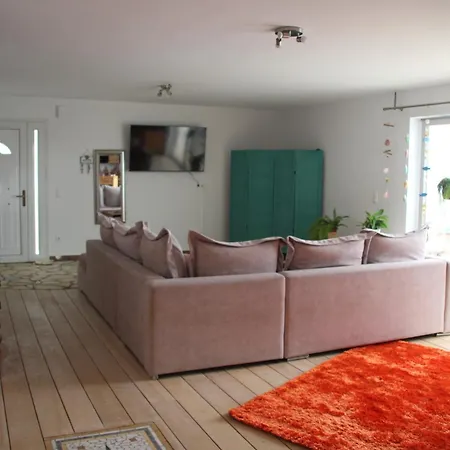 Bettina 2nd Floor *